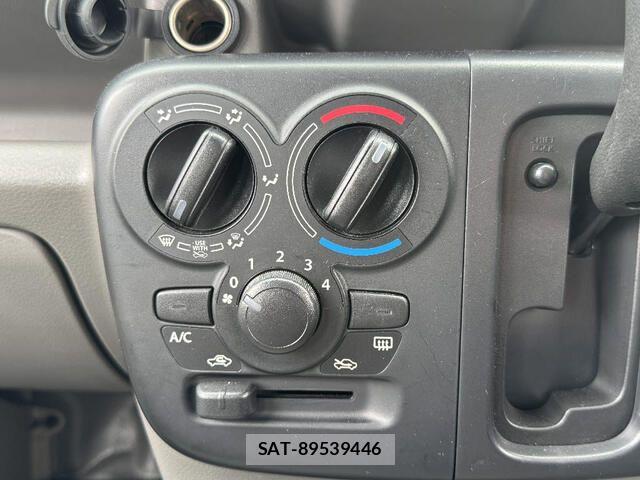 Mitsubishi MINICAB VAN 2019-11 4968587-9