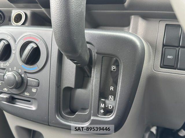 Mitsubishi MINICAB VAN 2019-11 4968587-10