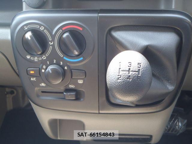 Mitsubishi MINICAB VAN 2019-01 7221888-15