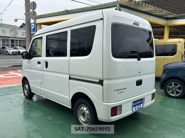 Mitsubishi MINICAB VAN 2026-04 7221890-3