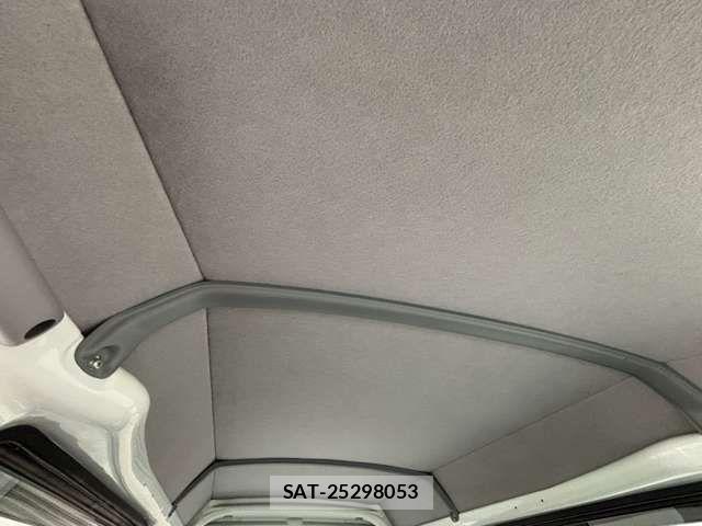 Mitsubishi MINICAB VAN 2013-04 7328442-12