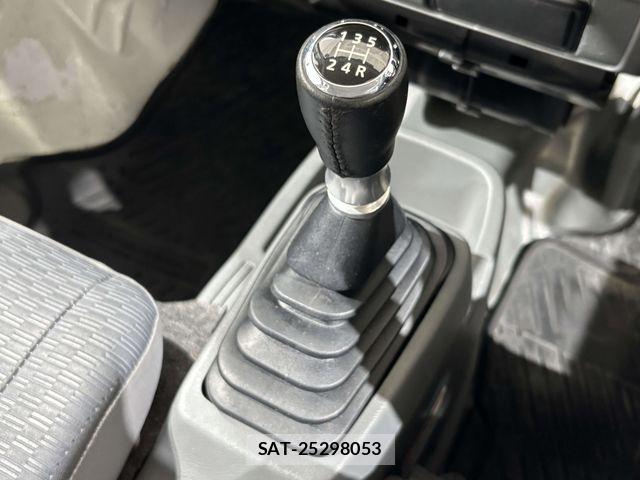 Mitsubishi MINICAB VAN 2013-04 7328442-22