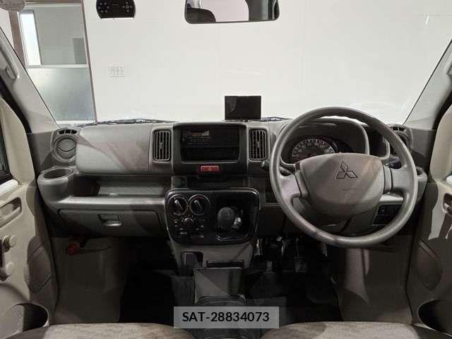 Mitsubishi MINICAB VAN 2018-04 7501590-9