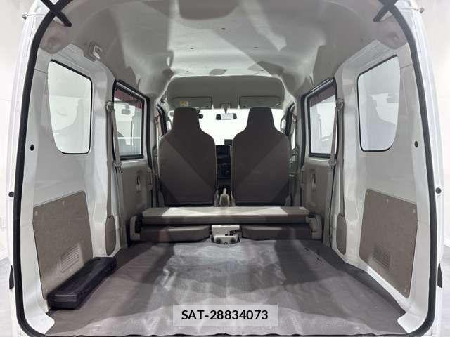 Mitsubishi MINICAB VAN 2018-04 7501590-17