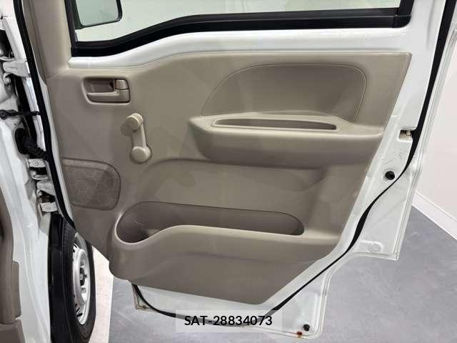 Mitsubishi MINICAB VAN 2018-04 7501590-28