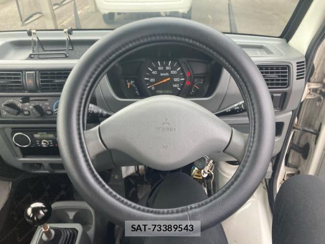 Mitsubishi MINICAB VAN 2002-05 7501592-13