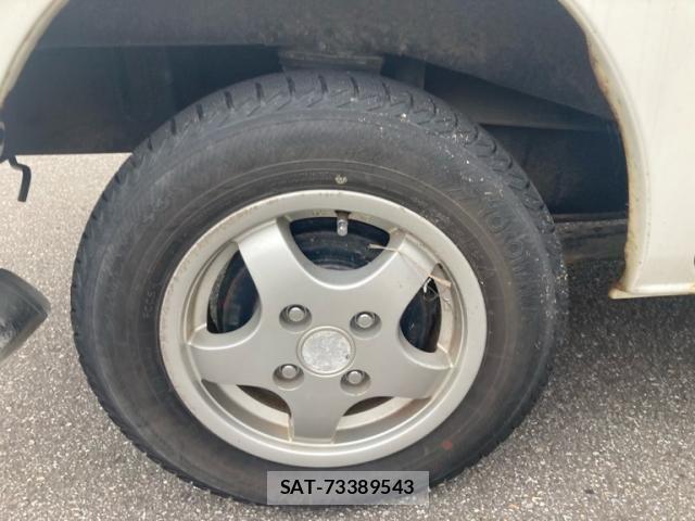 Mitsubishi MINICAB VAN 2002-05 7501592-4