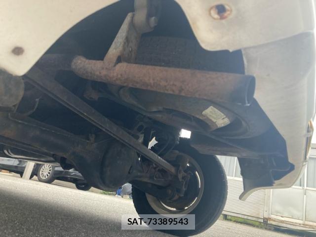Mitsubishi MINICAB VAN 2002-05 7501592-5