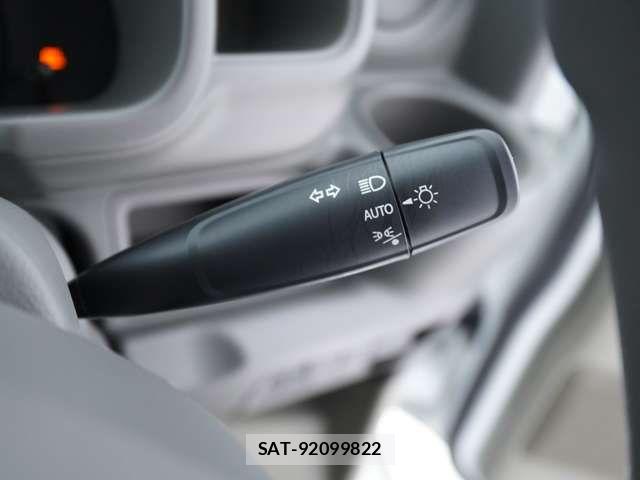 Mitsubishi MINICAB VAN 2023-06 7618154-19