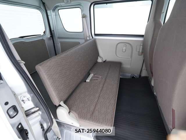 Mitsubishi MINICAB VAN 2023-06 7618152-6