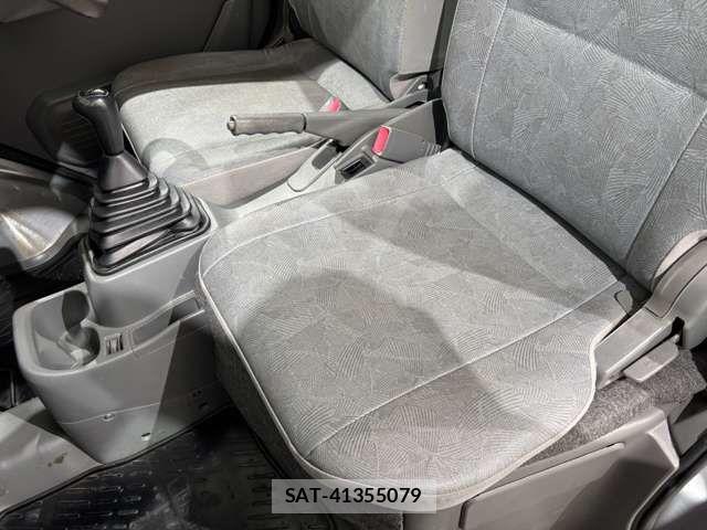 Mitsubishi MINICAB VAN 2009-02 7787110-13