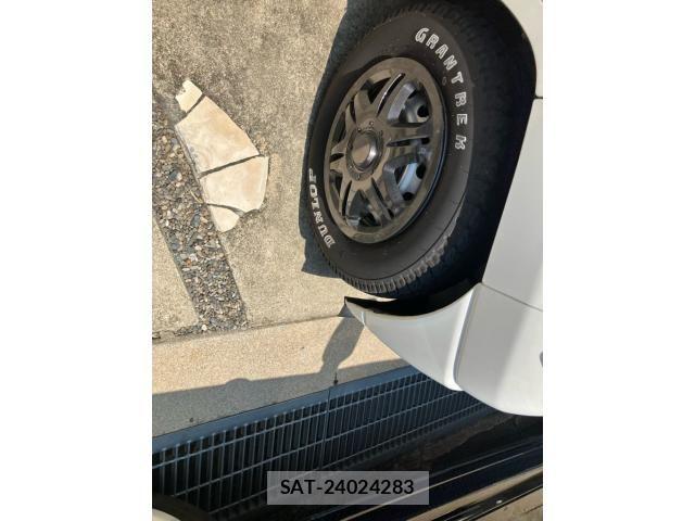 Mitsubishi MINICAB VAN 2002-03 8100484-5