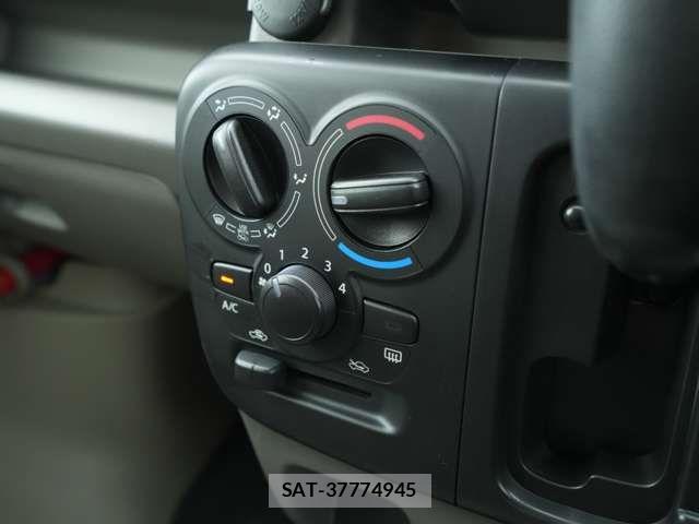 Mitsubishi MINICAB VAN 2019-07 8208755-13