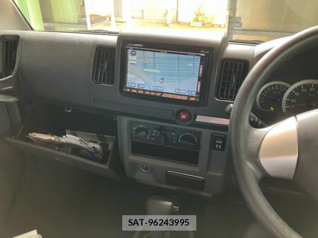 Mitsubishi MINICAB VAN 2013-01 8336811-18