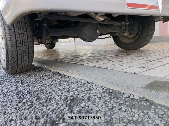 Mitsubishi MINICAB VAN 2016-09 8367035-9