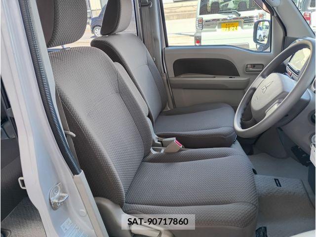 Mitsubishi MINICAB VAN 2016-09 8367035-11