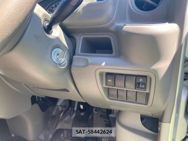 Mitsubishi MINICAB VAN 2019-03 8525790-14