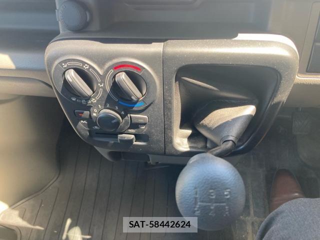 Mitsubishi MINICAB VAN 2019-03 8525790-17