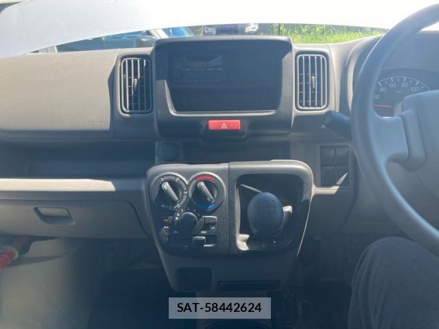 Mitsubishi MINICAB VAN 2019-03 8525790-18