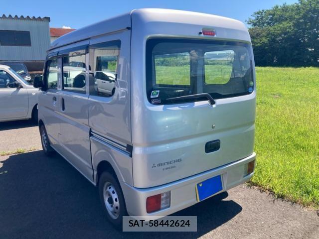 Mitsubishi MINICAB VAN 2019-03 8525790-7