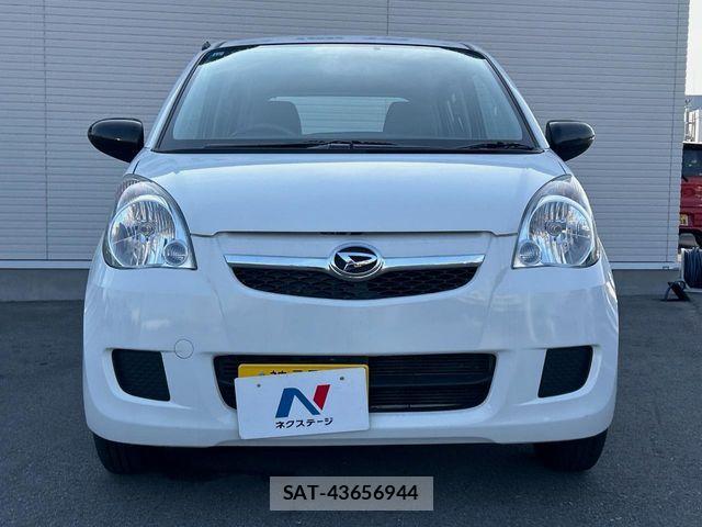 Daihatsu MIRA 2011-12 7221896-12