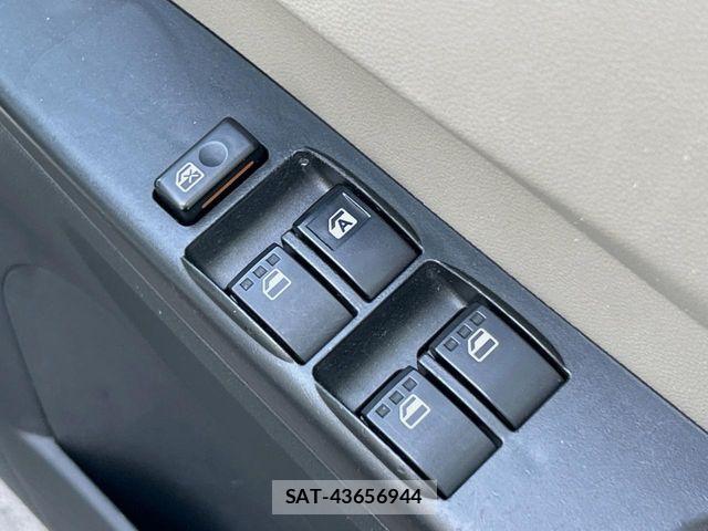 Daihatsu MIRA 2011-12 7221896-19