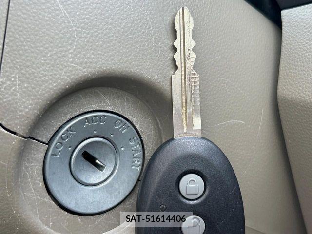 Daihatsu MIRA 2013-06 7221898-4