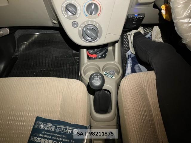 Daihatsu MIRA 2011-10 7221891-17