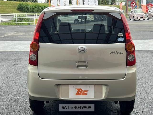 Daihatsu MIRA 2011-06 7217653-13