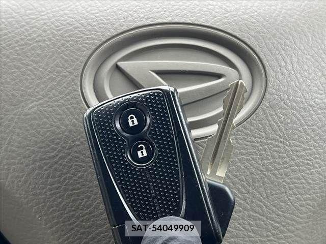 Daihatsu MIRA 2011-06 7217653-6