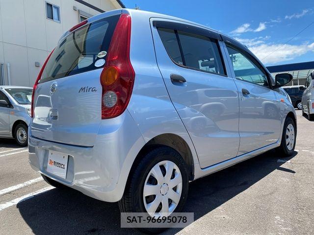 Daihatsu MIRA 2013-04 7250370-6