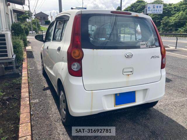 Daihatsu MIRA 2012-09 7358771-3