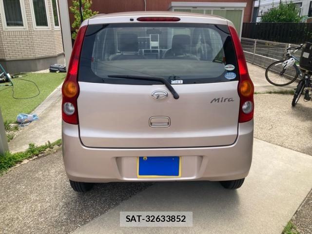 Daihatsu MIRA 2012-08 7562439-1
