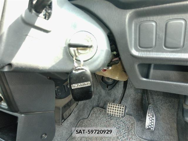 Daihatsu MIRA 1999-01 7877858-17