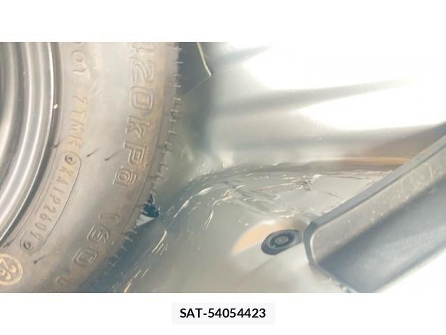 Daihatsu MIRA 2010-02 8036799-9