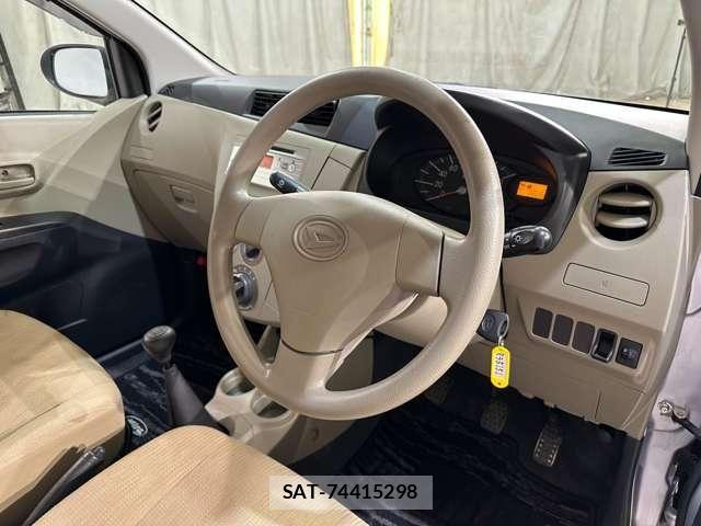 Daihatsu MIRA 2013-09 8131262-8