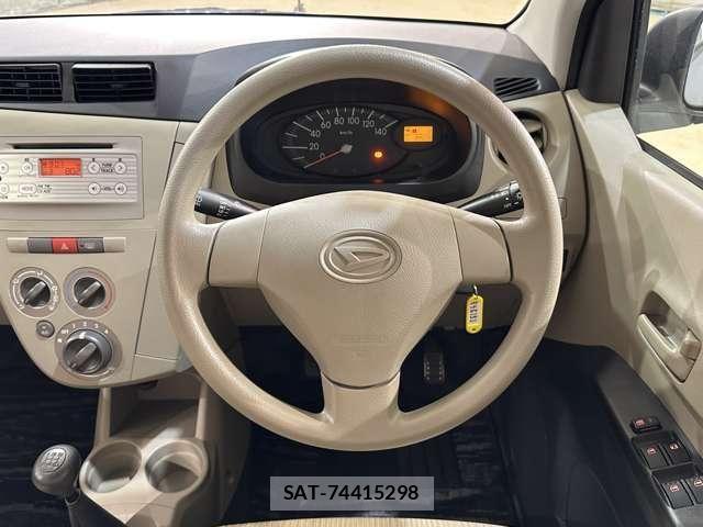 Daihatsu MIRA 2013-09 8131262-9