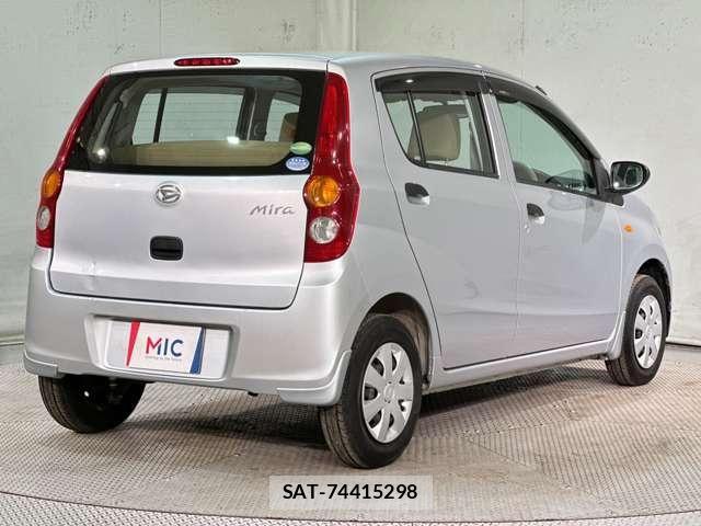 Daihatsu MIRA 2013-09 8131262-4