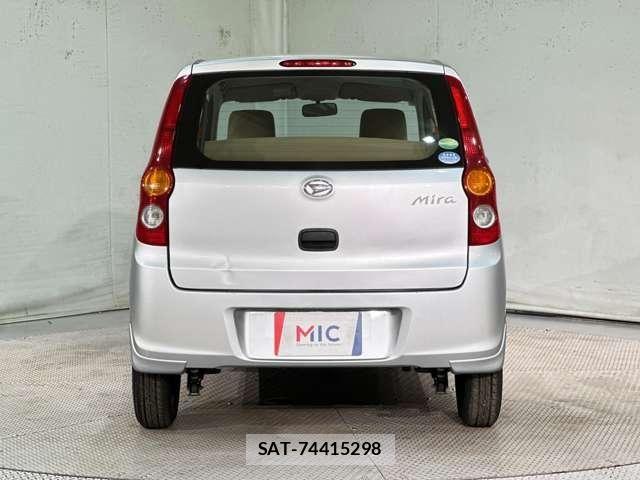 Daihatsu MIRA 2013-09 8131262-5