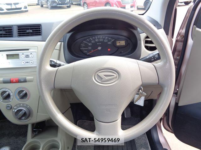Daihatsu MIRA 2017-07 8158824-9