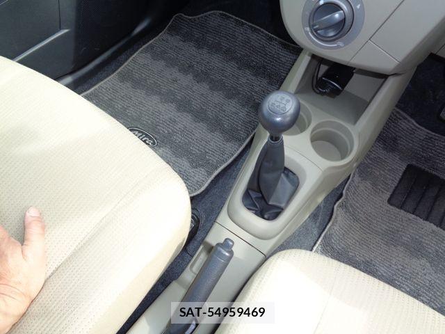 Daihatsu MIRA 2017-07 8158824-11