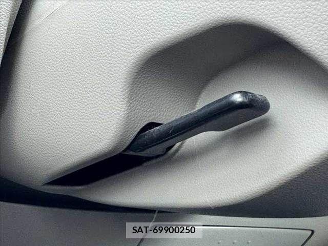 Daihatsu MIRA 2011-03 8208758-27