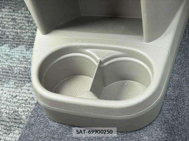 Daihatsu MIRA 2011-03 8208758-28