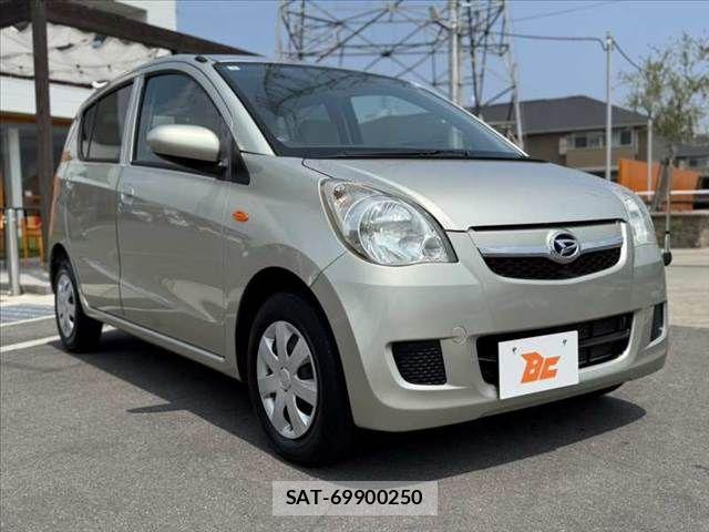 Daihatsu MIRA 2011-03 8208758-7