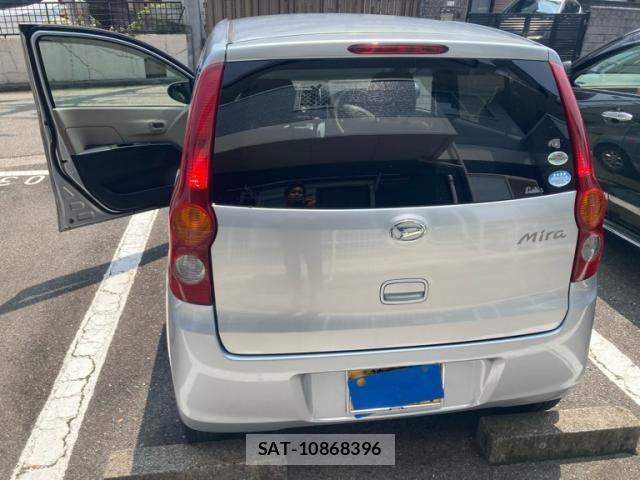 Daihatsu MIRA 2011-03 8208757-2