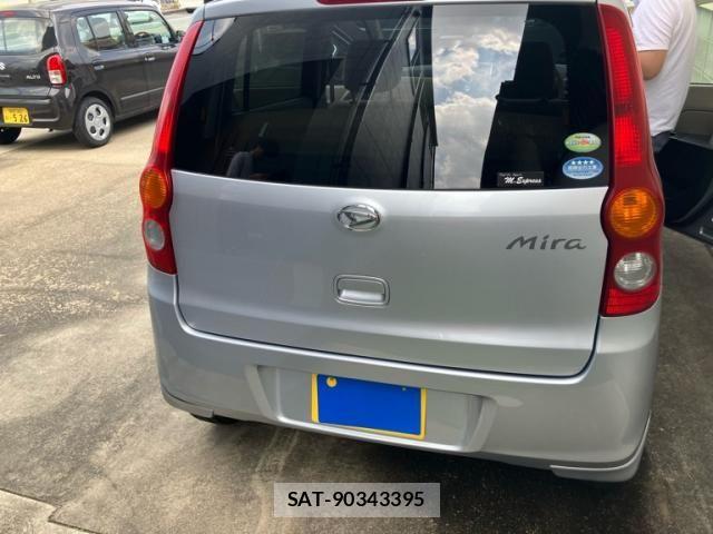 Daihatsu MIRA 2010-06 8336812-1