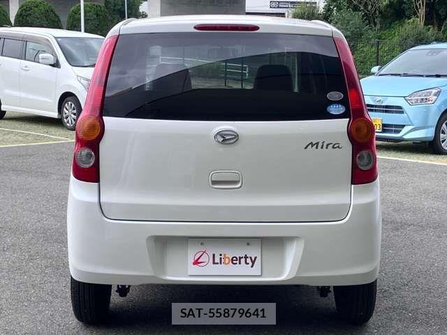 Daihatsu MIRA 2010-02 8367036-11