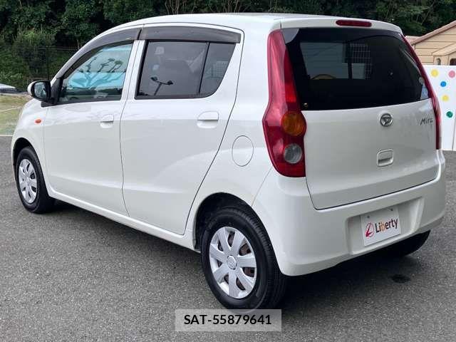 Daihatsu MIRA 2010-02 8367036-12