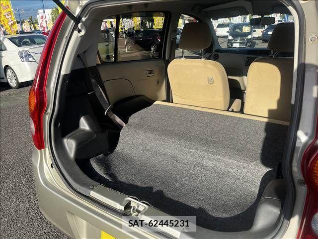 Daihatsu MIRA 2010-02 8367037-13