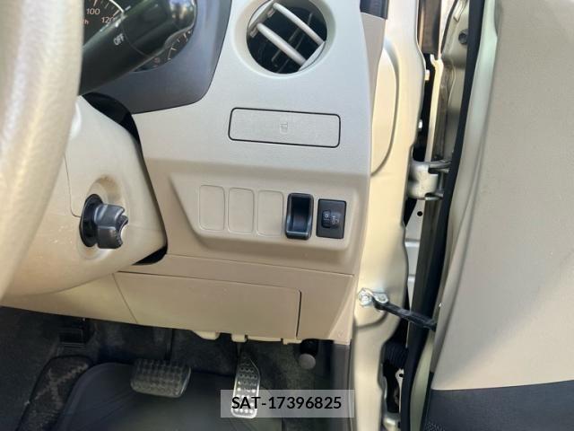Daihatsu MIRA 2011-08 8371869-17